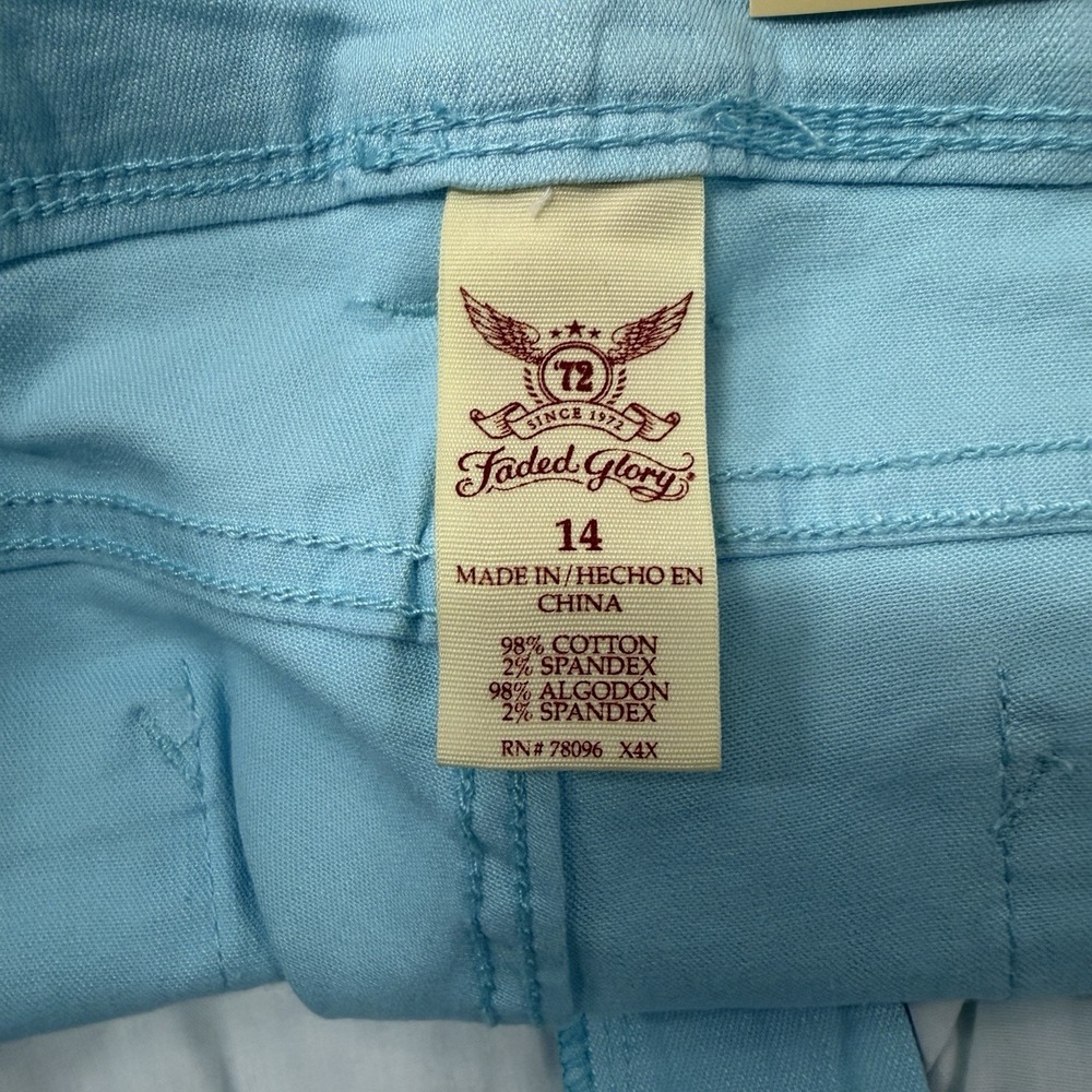 Faded Glory Light Blue Shorts Size 14 10" Length Cotton Stretch Cuffed Bermuda - Picture 6 of 6
